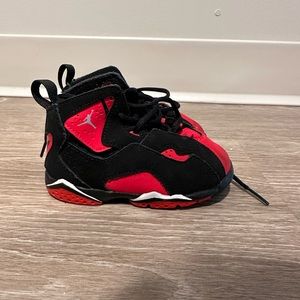red and black toddler 7s